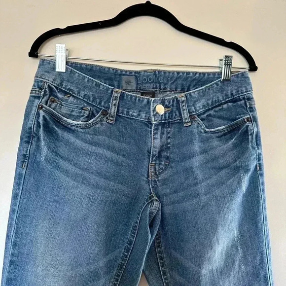 Mossimo Premium Denim Boot Cut Jeans in Size 4 - Picture 2 of 4